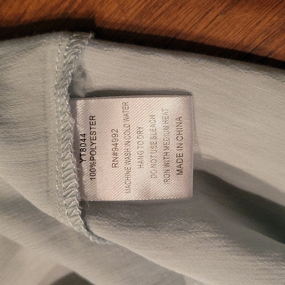 NEIMAN MARCUS Balloon Cascade Sleeve Off Shoulder Peasant Castlecore Blouse - Picture 7 of 8